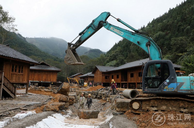 罗平县加快特色小镇等重点项目建设