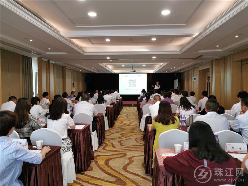 曲靖经开区“互联网+创新发展与招商引资提质增效”专题培训班在杭州举行