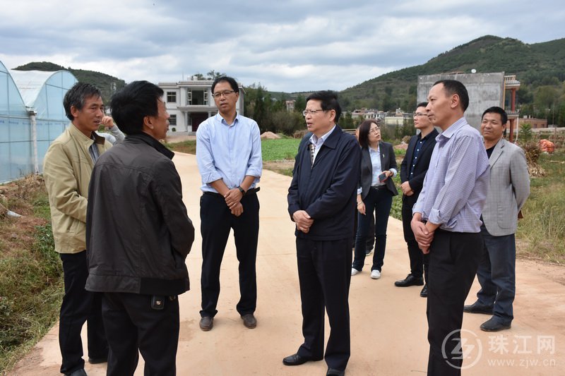 上海市社会科学院代表团到宣威市羊场镇考察调研沪滇扶贫协作项目实施情况