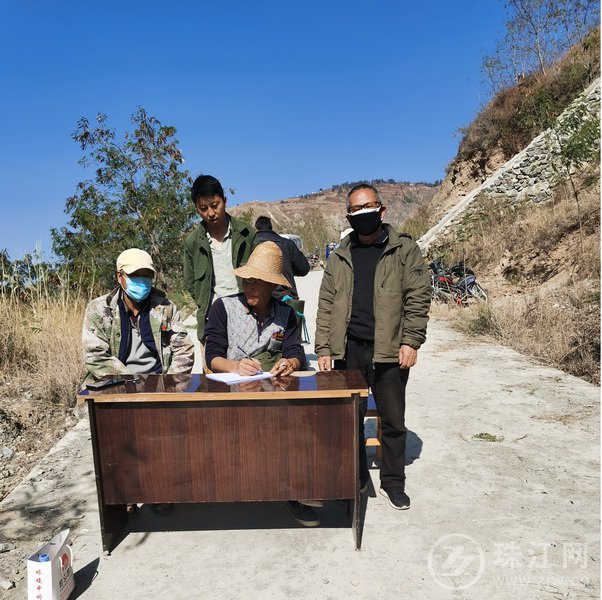 曲靖市地震局驻村工作队积极参与扶贫承包村疫情防控工作