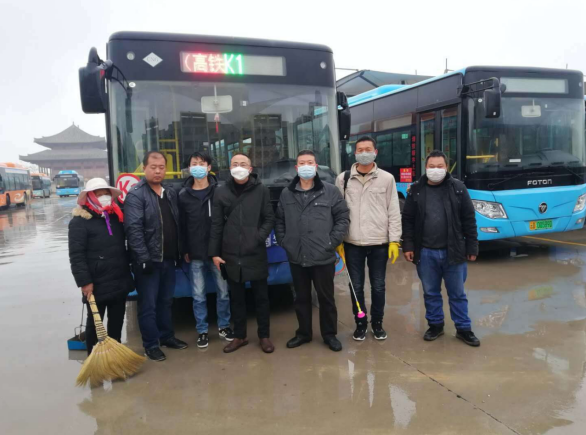 曲靖市公共汽车总公司全面强化消毒工作 筑牢防控安全线