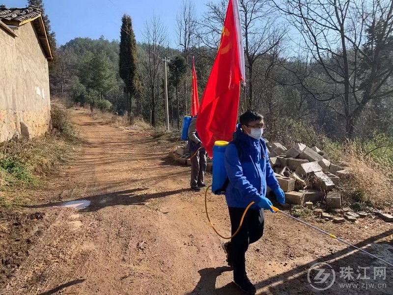 会泽县雨碌乡：党群同心  坚决打赢疫情防控的人民战争总体战阻击战