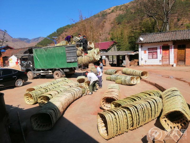 雨碌乡：竹编编出增收新路子