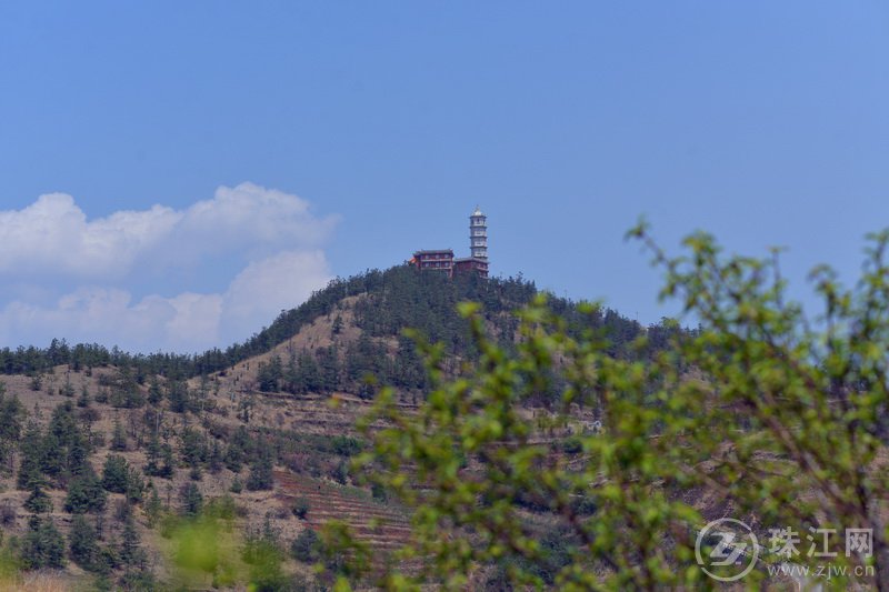 登临马鞍山文笔塔