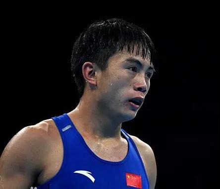 可贺！陆良拳击手山俊又夺备战奥运会对抗赛冠军！