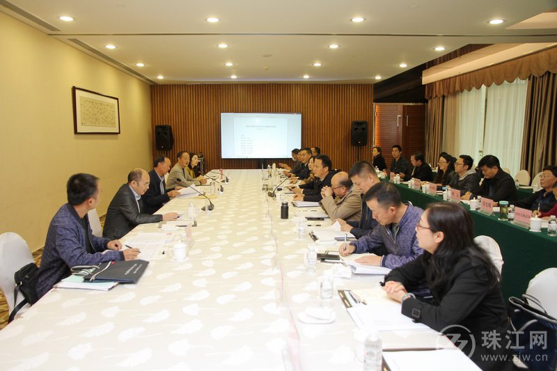 云南省人大法制委员会调研组到曲靖市开展立法调研