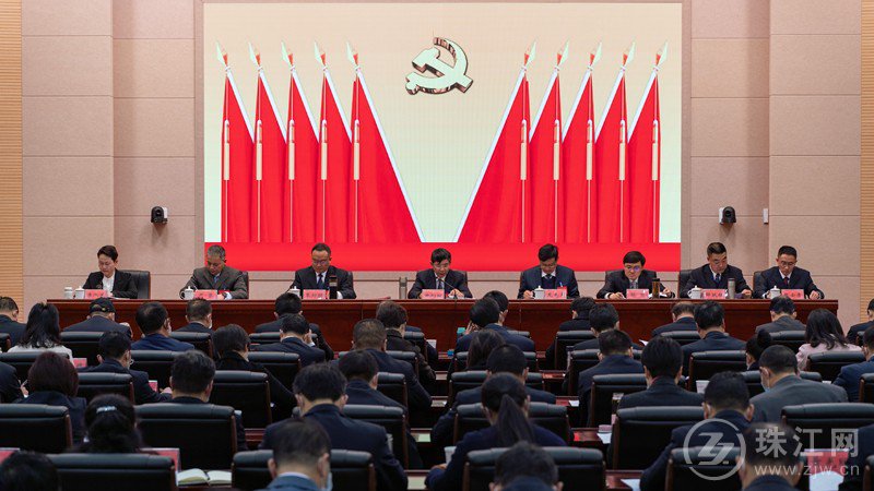 中国共产党曲靖市第五届纪律检查委员会第六次全体会议公报
