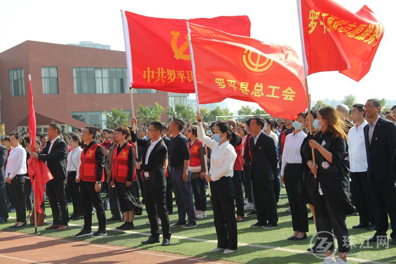 罗平县总工会积极开展文明礼仪月活动