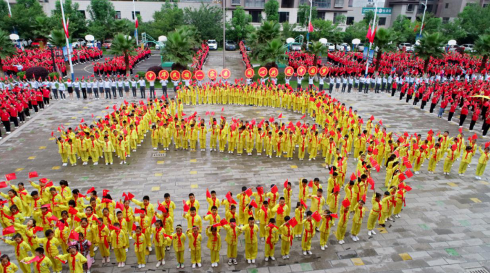 快乐童年  成就梦想——罗平县振兴小学创建民族团结进步示范学校纪实