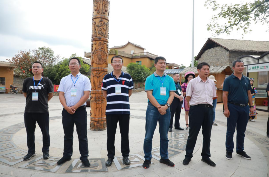 省民族宗教委对罗平县创建全省民族团结进步示范县、示范单位和教育基地进行考核验收