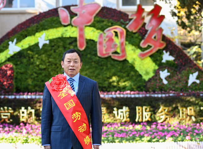 “曲靖市第七届道德模范”宋祝漫：植树造林 让绿水青山带笑颜