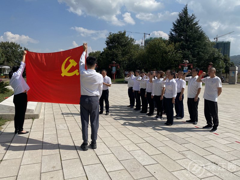 寥廓街道胜峰社区：重温红色文化 赓续红色血脉