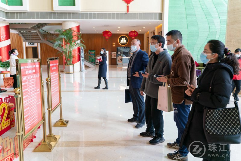 携民声，赴盛会！今日，人大代表报到