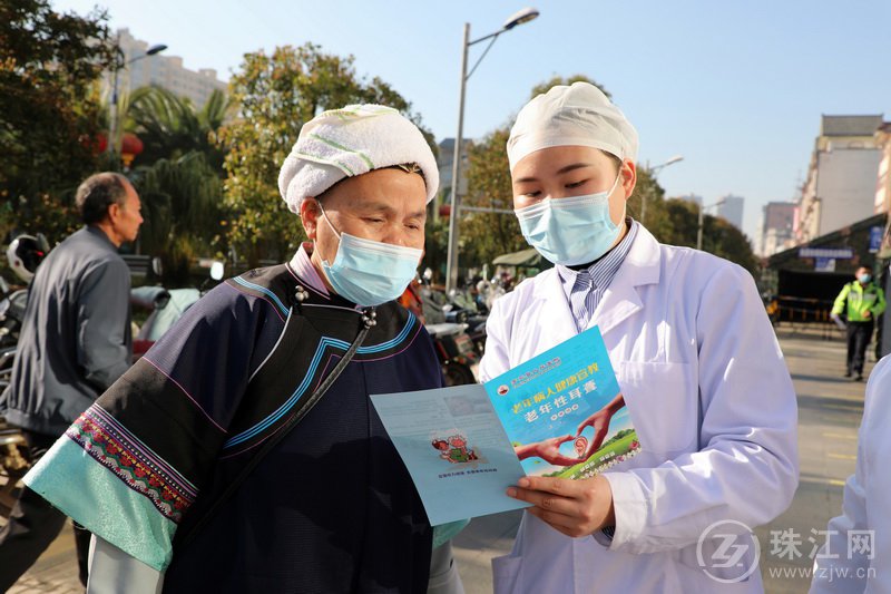 罗平：“爱耳日”义诊宣传活动丰富多彩