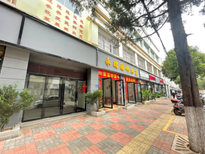 【三抓三促】白石江街道：街面改造扮靓城市“颜值” 擦亮宜居底色