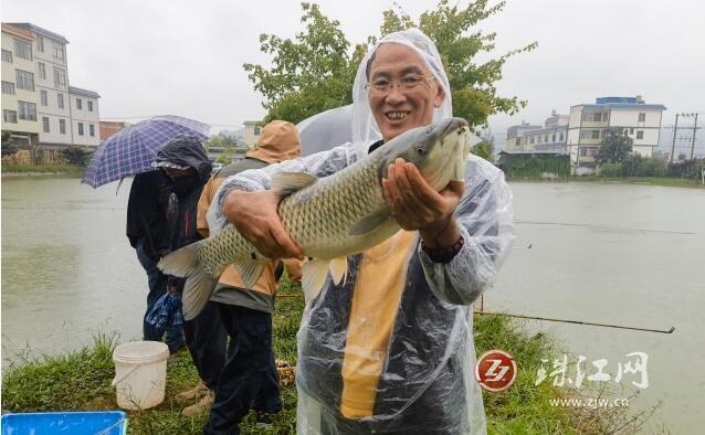 曲靖市老年人体育协会举办2023年钓鱼比赛