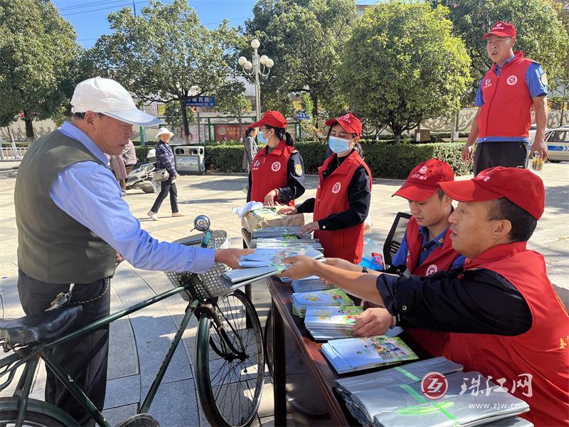 马龙：党建引领绿色生活 垃圾分类添动力