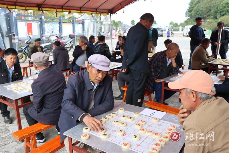 富乐镇举行第八届农村老年人运动会