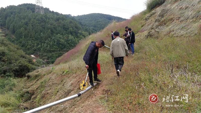 矿山镇抗旱保供水在行动