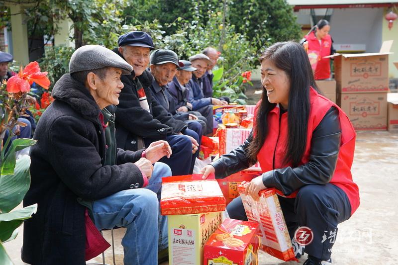 宝云街道：重阳佳节暖桑榆，银发丹心映宝云