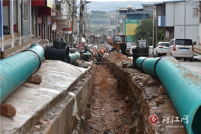 师宗县葵山镇：补齐两污治理短板 构建共治共享新格局