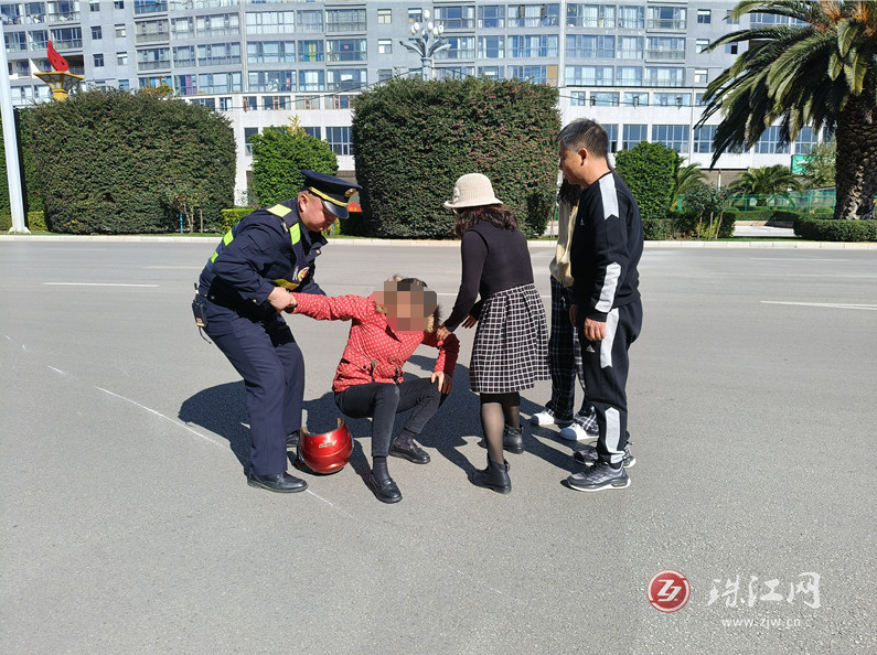 麒麟城管：“城”載正能量,，踐行城市文明人