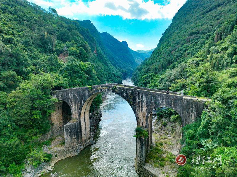 歲月長(zhǎng)河中的永康橋