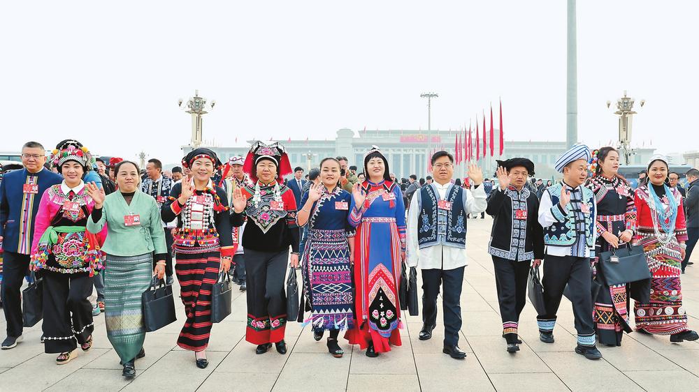 云南代表委员热议政府工作报告：坚定信心启新程 鼓足干劲谋发展