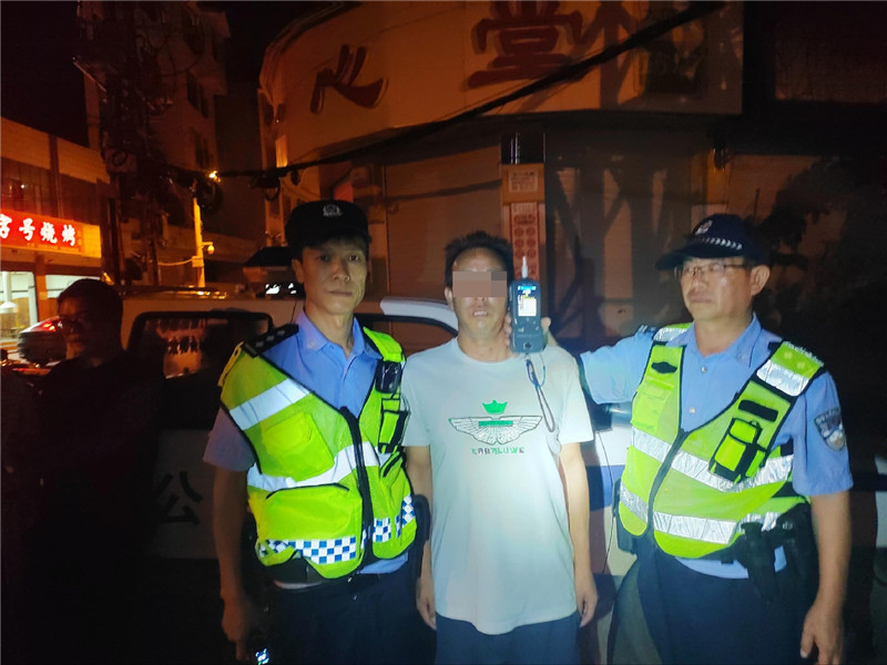 拿乘客生命赌博！网约车司机酒驾营运车被查获