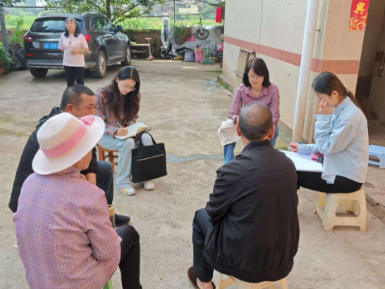 曲靖市委政法委驻村工作队：播撒法治“种子” 助力乡村振兴