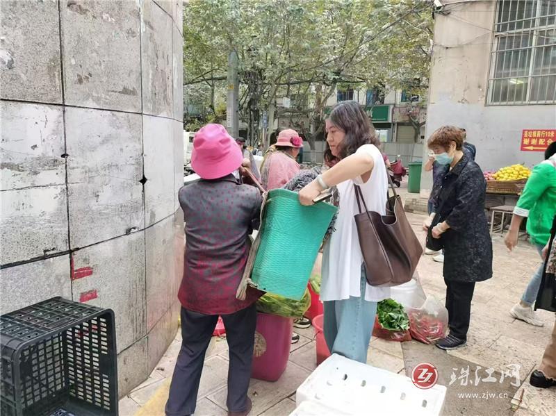 中安街道：多方联动守护“生命通道” 双井片区启动消防安全整治 